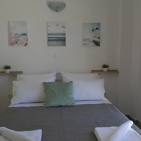 Kalamia's Sunny Apartman